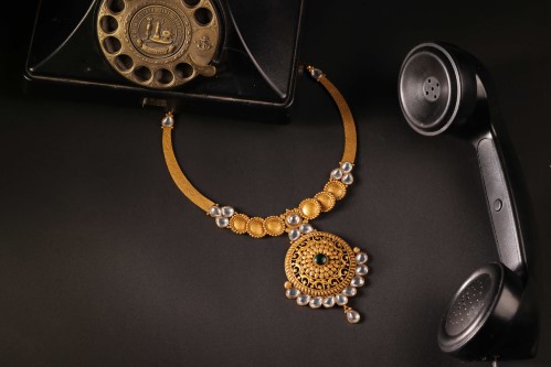 Antique gold jewellery